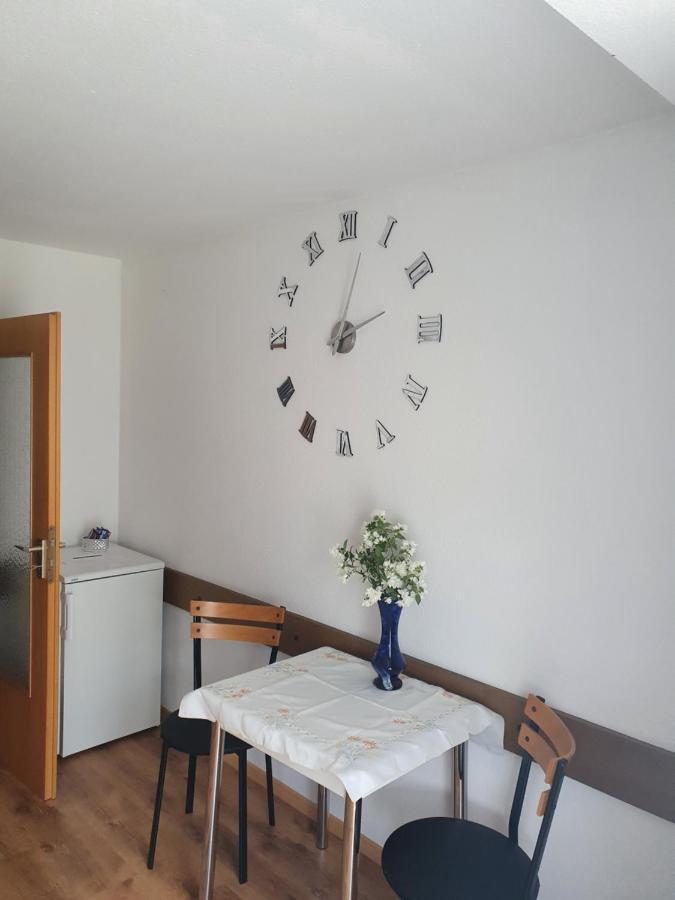 Apartamento Haus Am Scheibenfelsen St. Blasien Exterior foto
